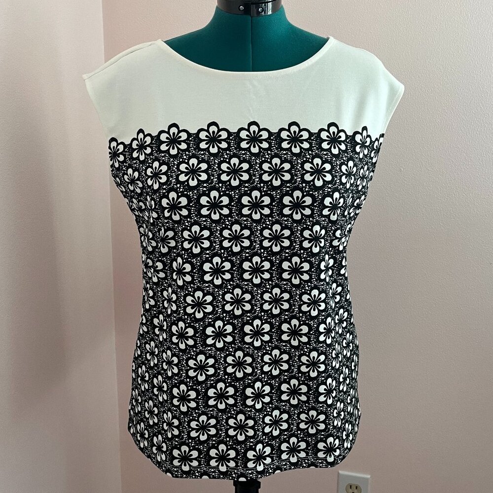 NWOT Ann Taylor Print Sleeveless Knit Top